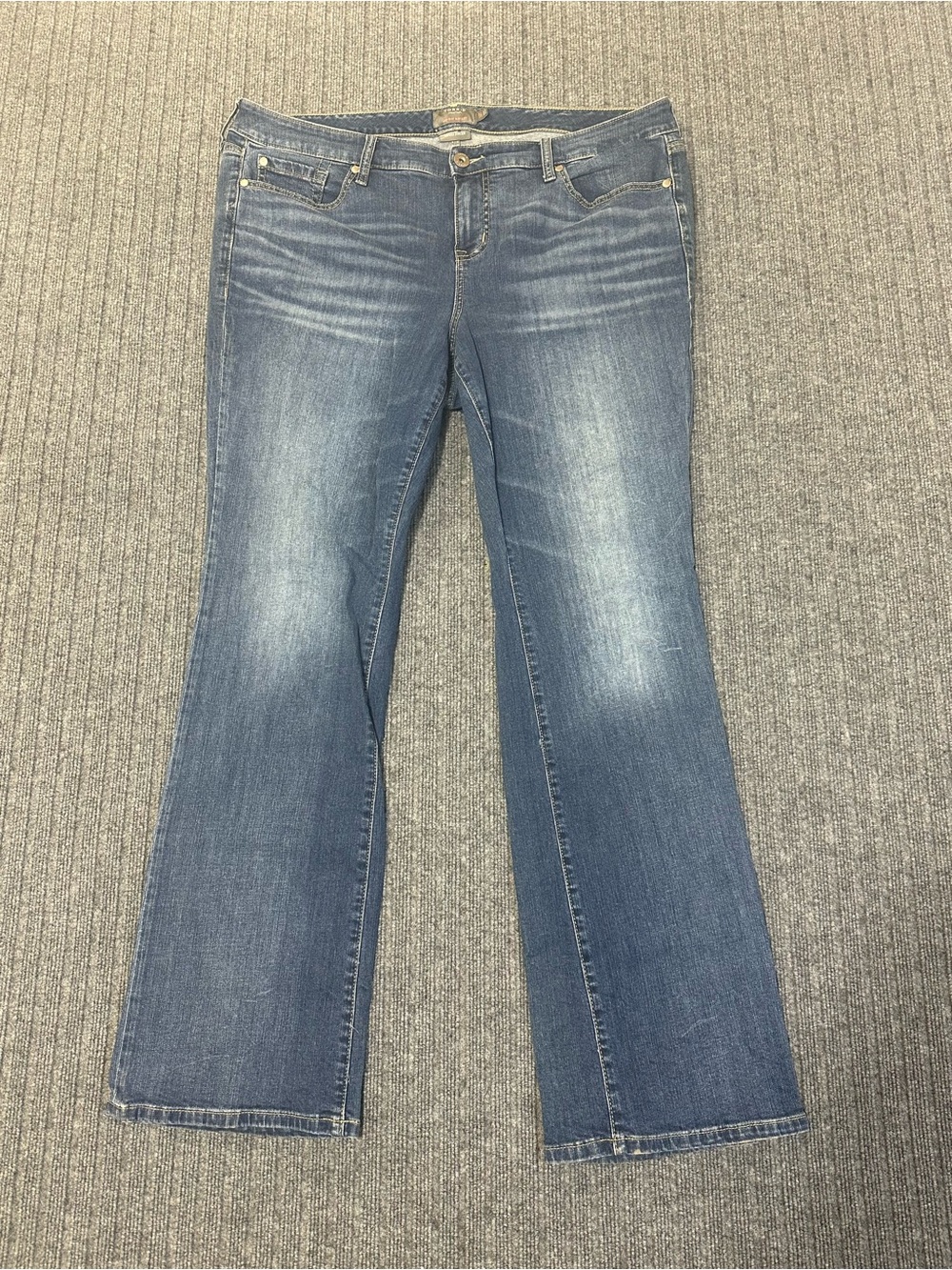 Torrid Mid Rise Slim Boot Jeans